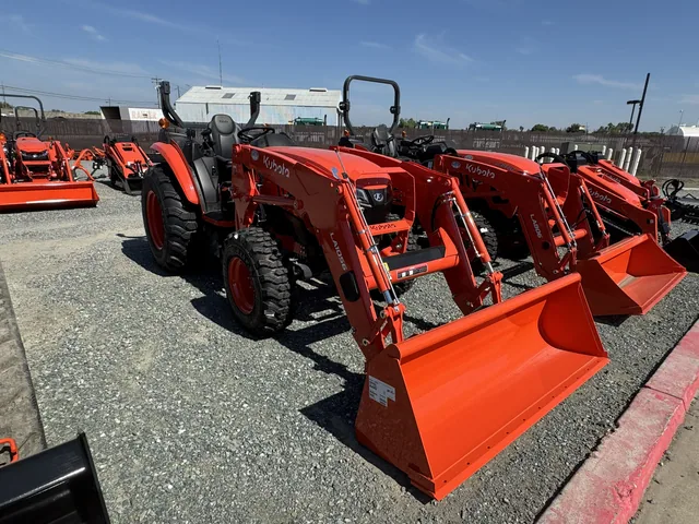 Actual stock photo 2 of Kubota L5070PRM, stock 024190