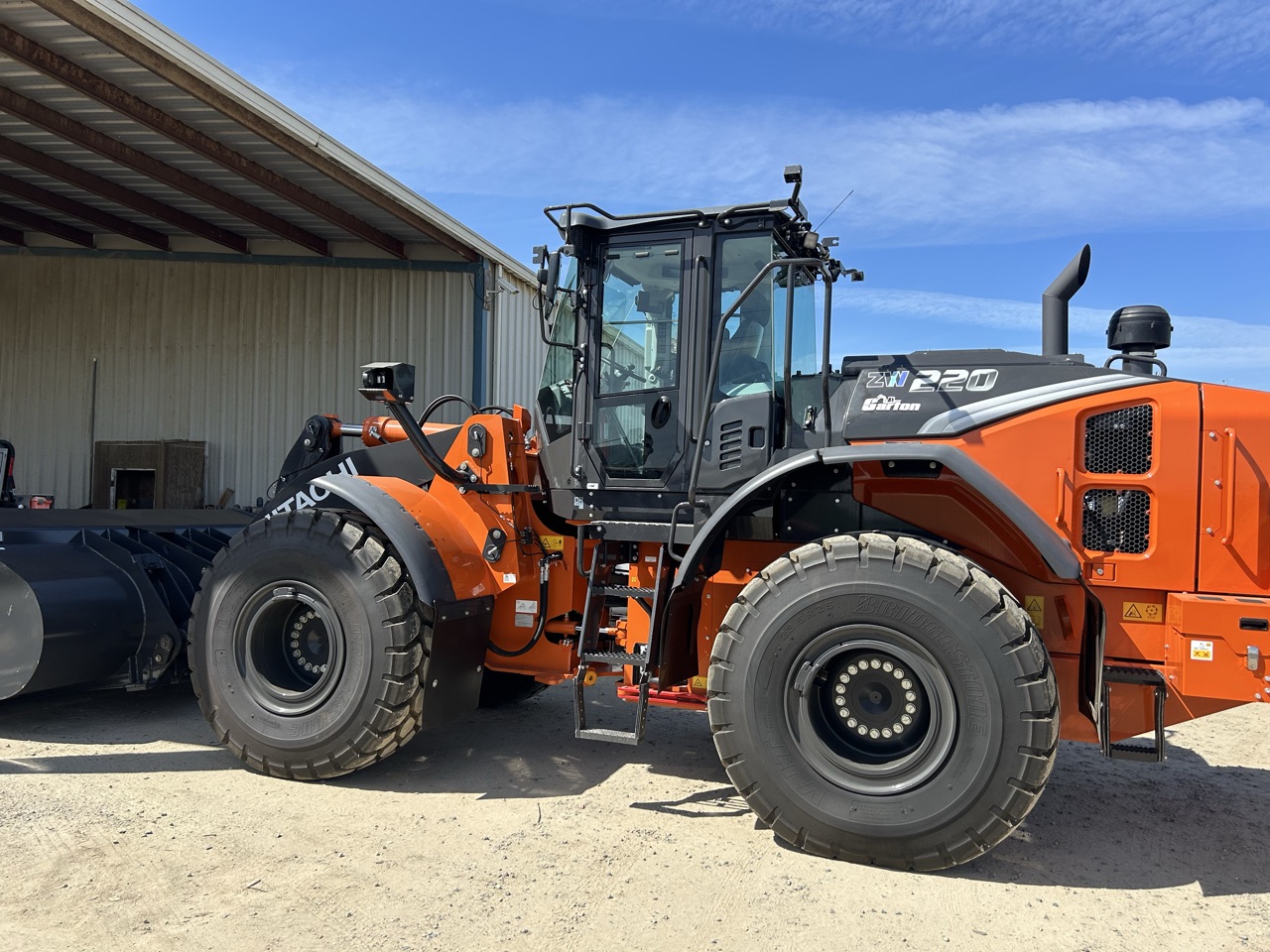 Actual stock photo of 2024 Hitachi LANDCROS ZW220-7, stock 012896