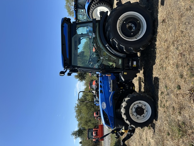 Actual stock photo of 2023 New Holland T4.110F T4B, stock 002290
