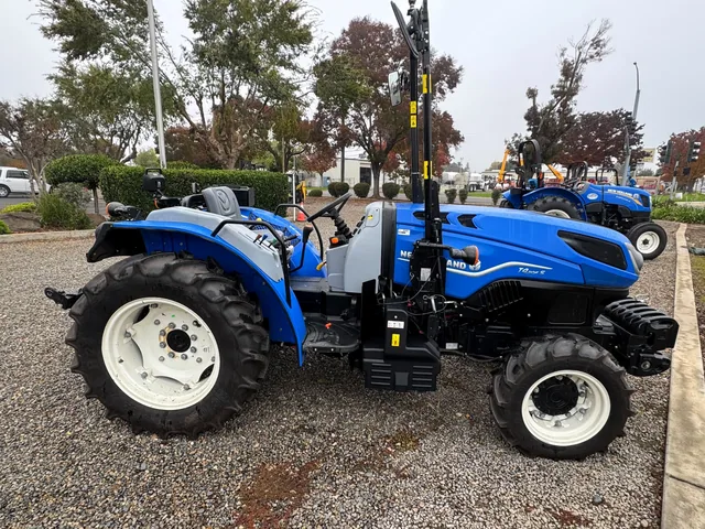 Actual stock photo 2 of New Holland T4.110FS, stock 023569