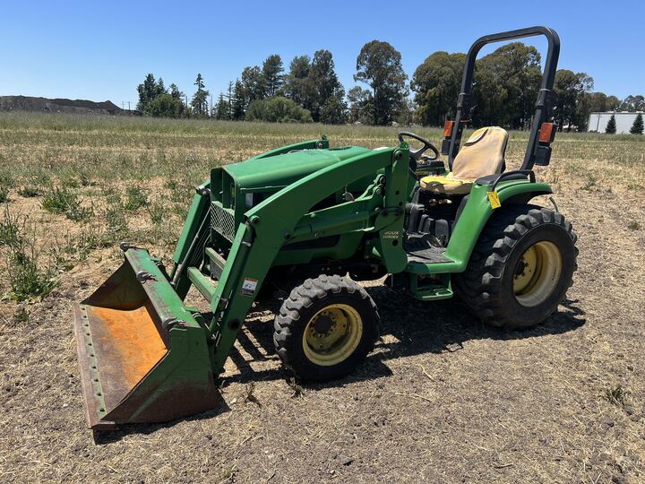 Actual stock photo of John Deere 4210, stock 028608