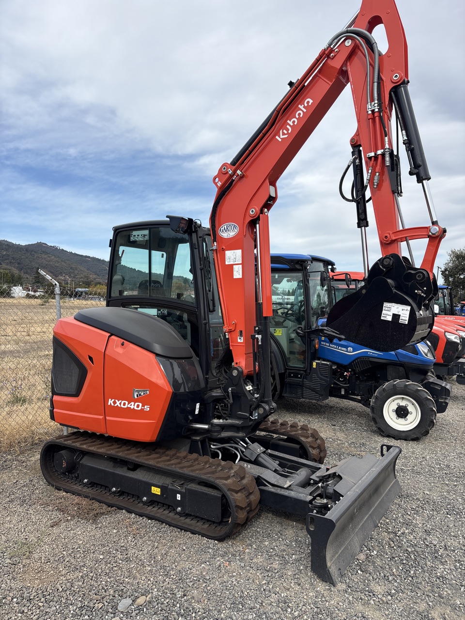 Actual stock photo of Kubota Construction KX040-5R3TP, stock 025282