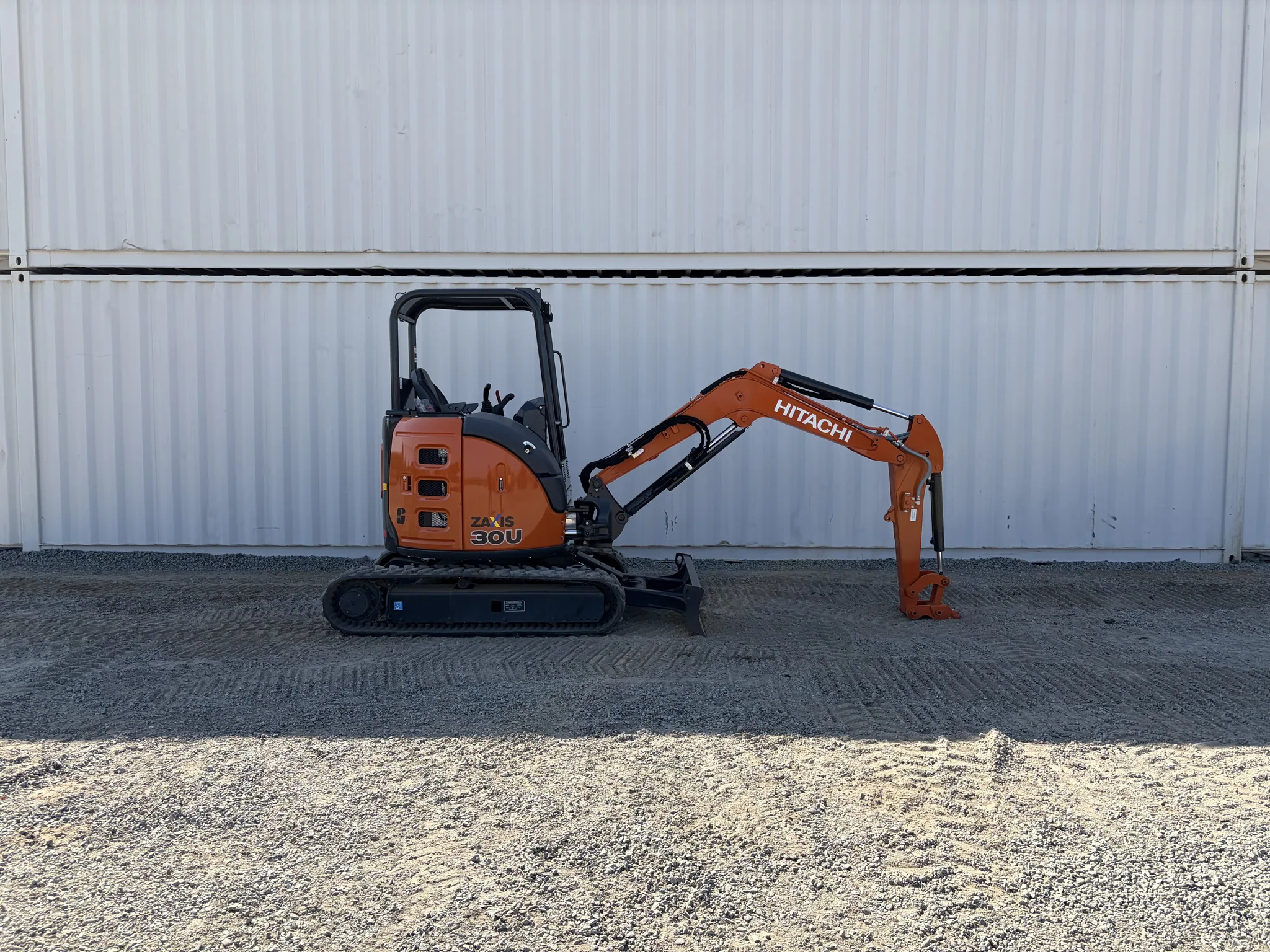 Actual stock photo of Hitachi LANDCROS ZX30U-5N, stock 026850
