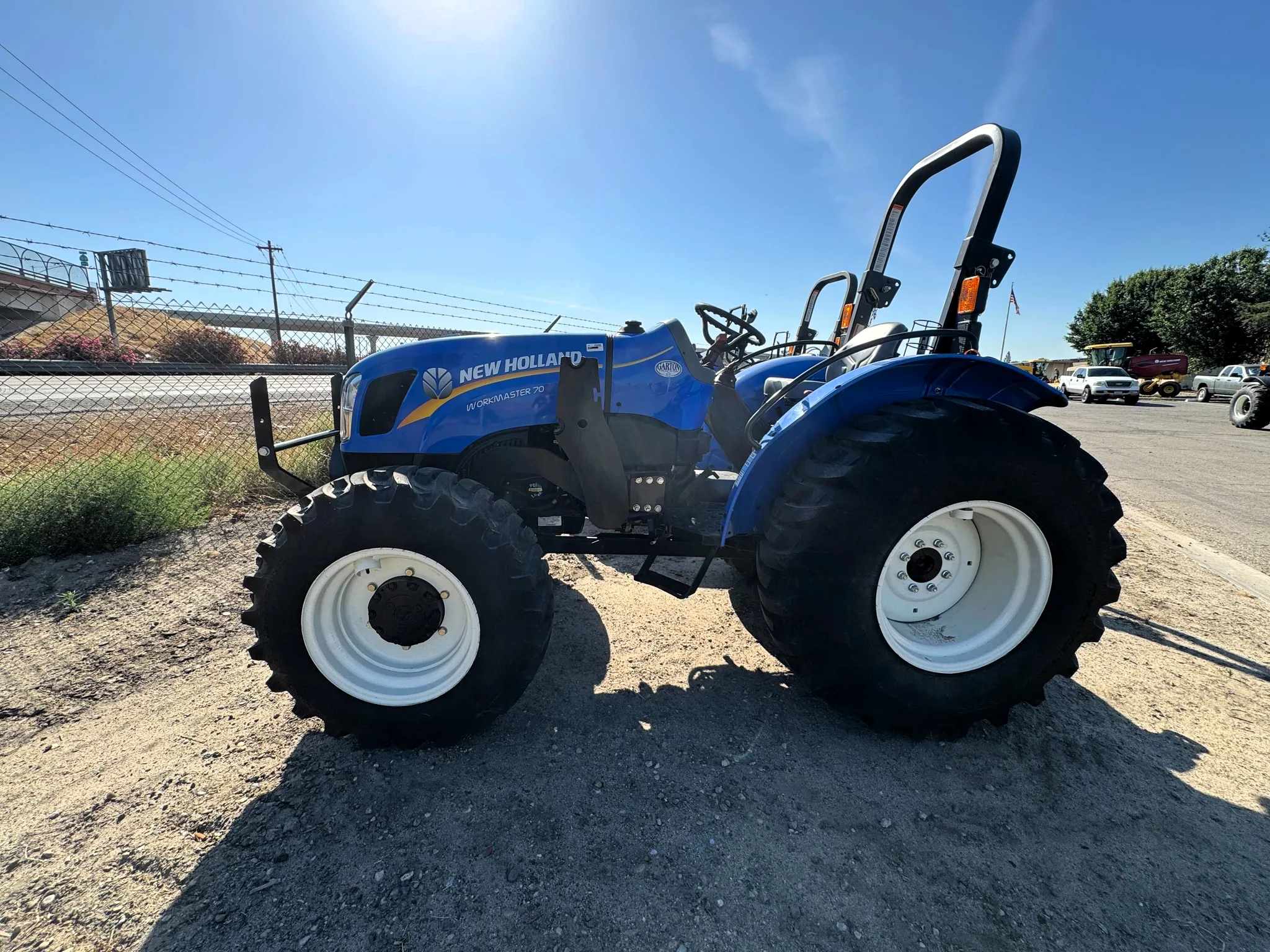 Actual stock photo of New Holland WMR 70, stock 005606