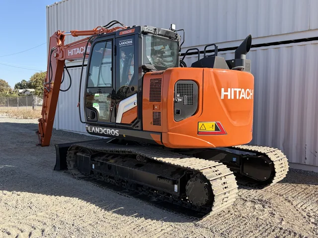 Actual stock photo 3 of Hitachi LANDCROS ZX135US-7H, stock 021881