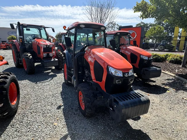 Actual stock photo 4 of 2024 Kubota M5N-091HDC12, stock 010250