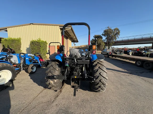Actual stock photo 3 of New Holland WMR 120, stock 027347