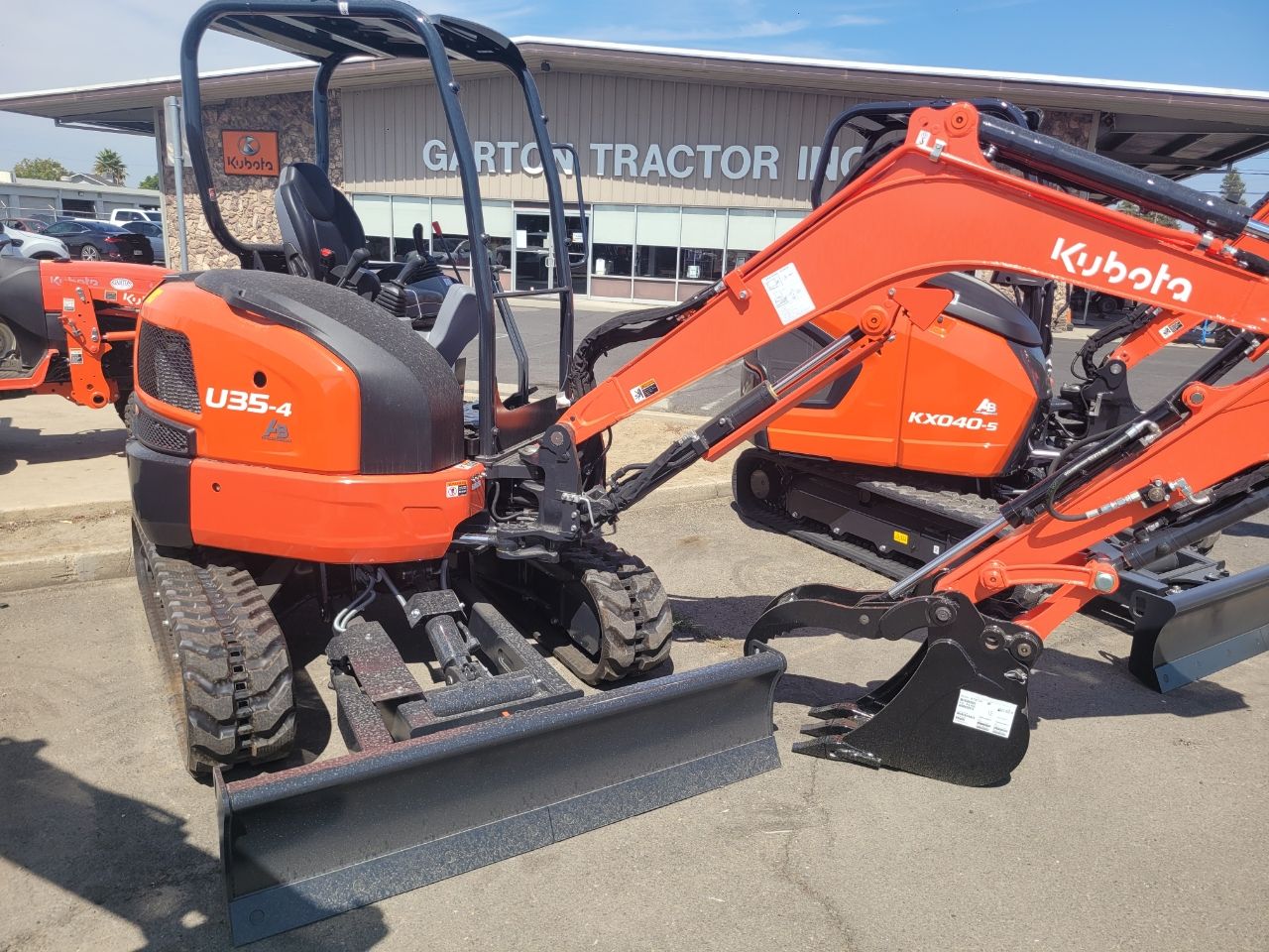 Actual stock photo of Kubota Construction U35-4R1A, stock 025250