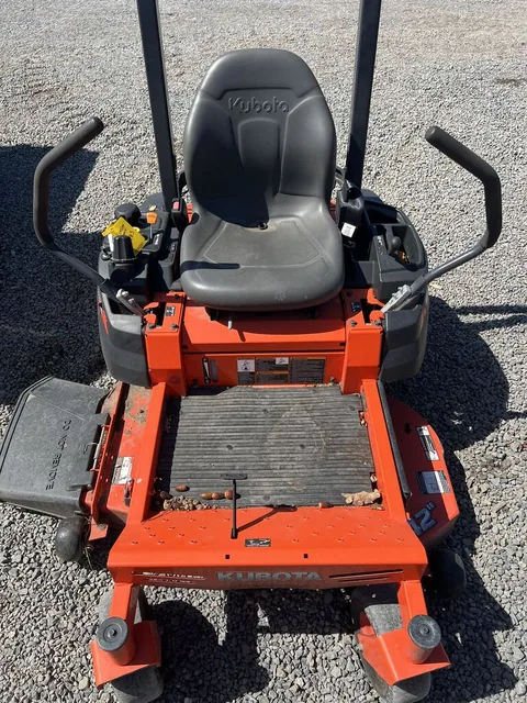 Actual stock photo 2 of 2010 Kubota Z122R, stock 030532