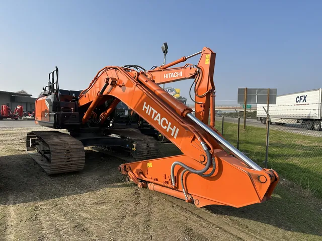 Actual stock photo 4 of Hitachi LANDCROS ZX210LC-7H, stock 008523