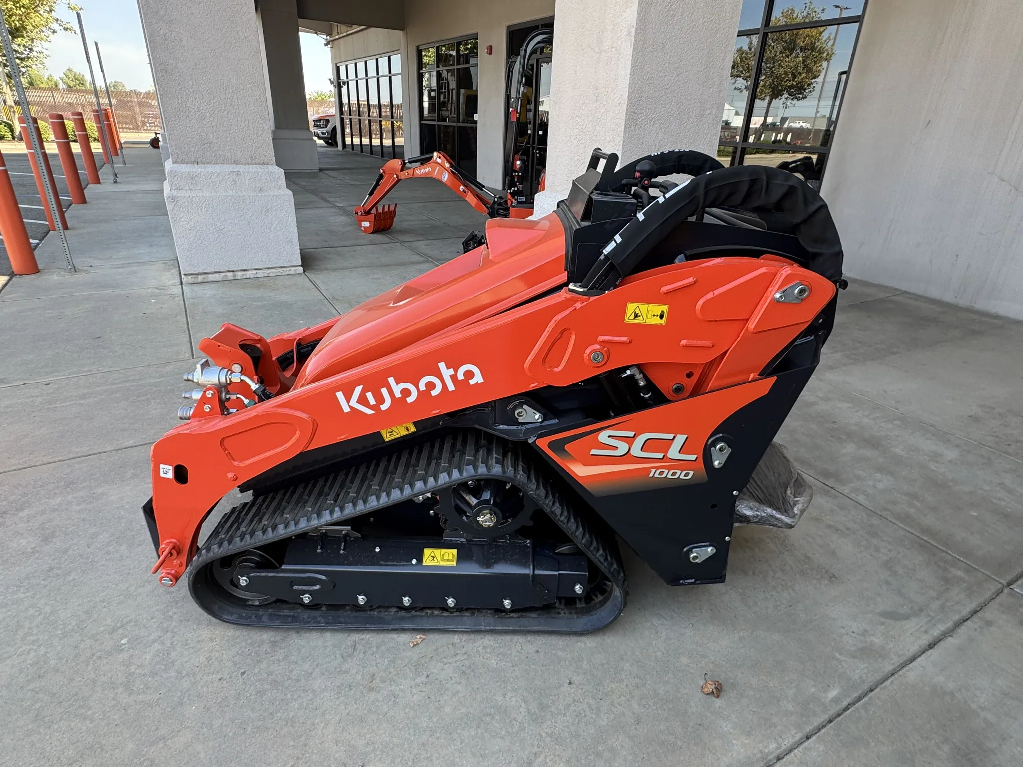 Actual stock photo of Kubota Construction SCL1000, stock 028057