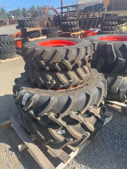 Actual stock photo of Kubota AMR8539A/850, stock 010280
