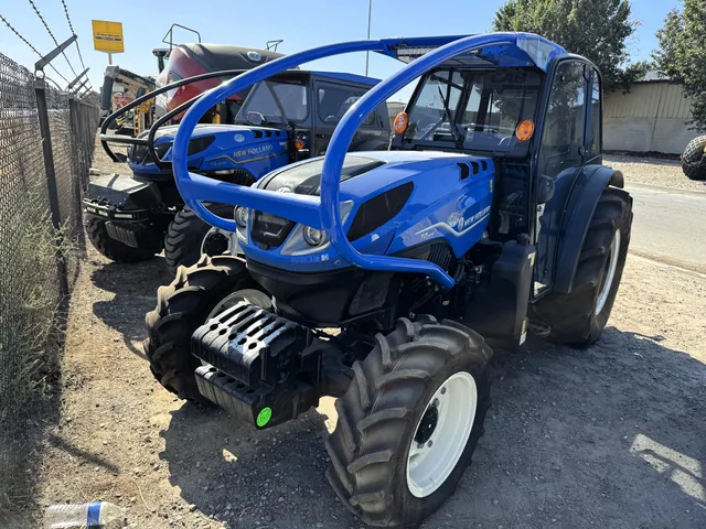 Actual stock photo 4 of 2024 New Holland T4.110F T4B, stock 011938
