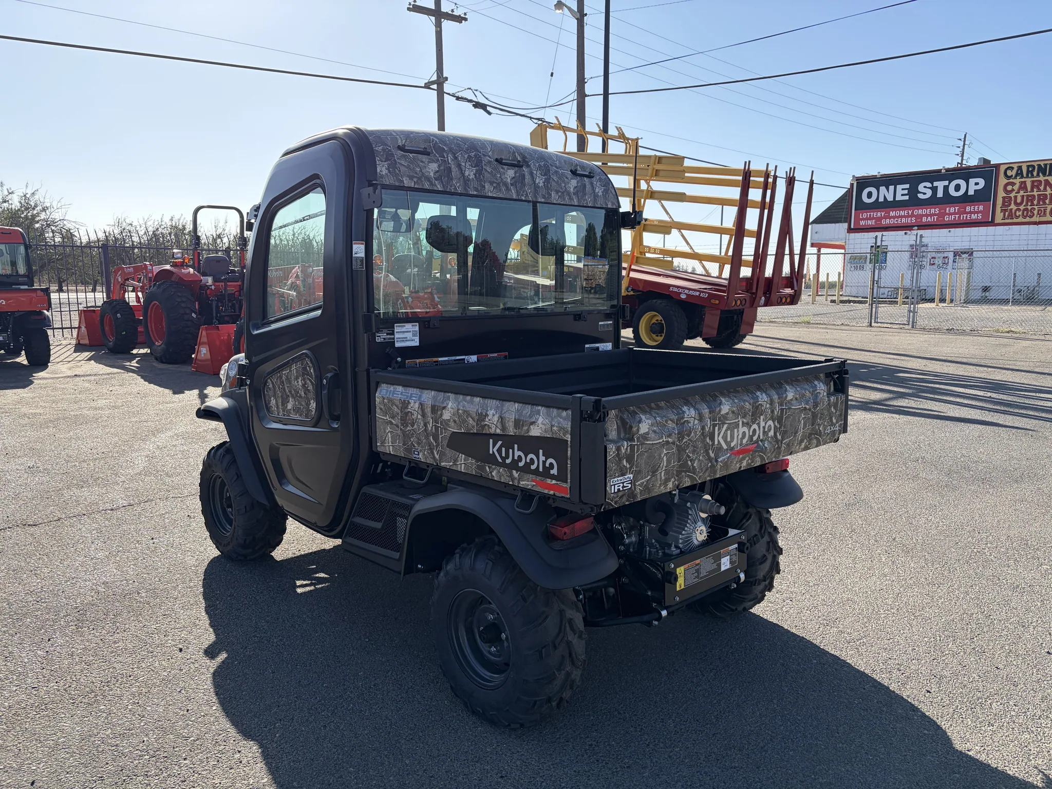 Actual stock photo of Kubota RTVX2C-SCLA, stock 025666