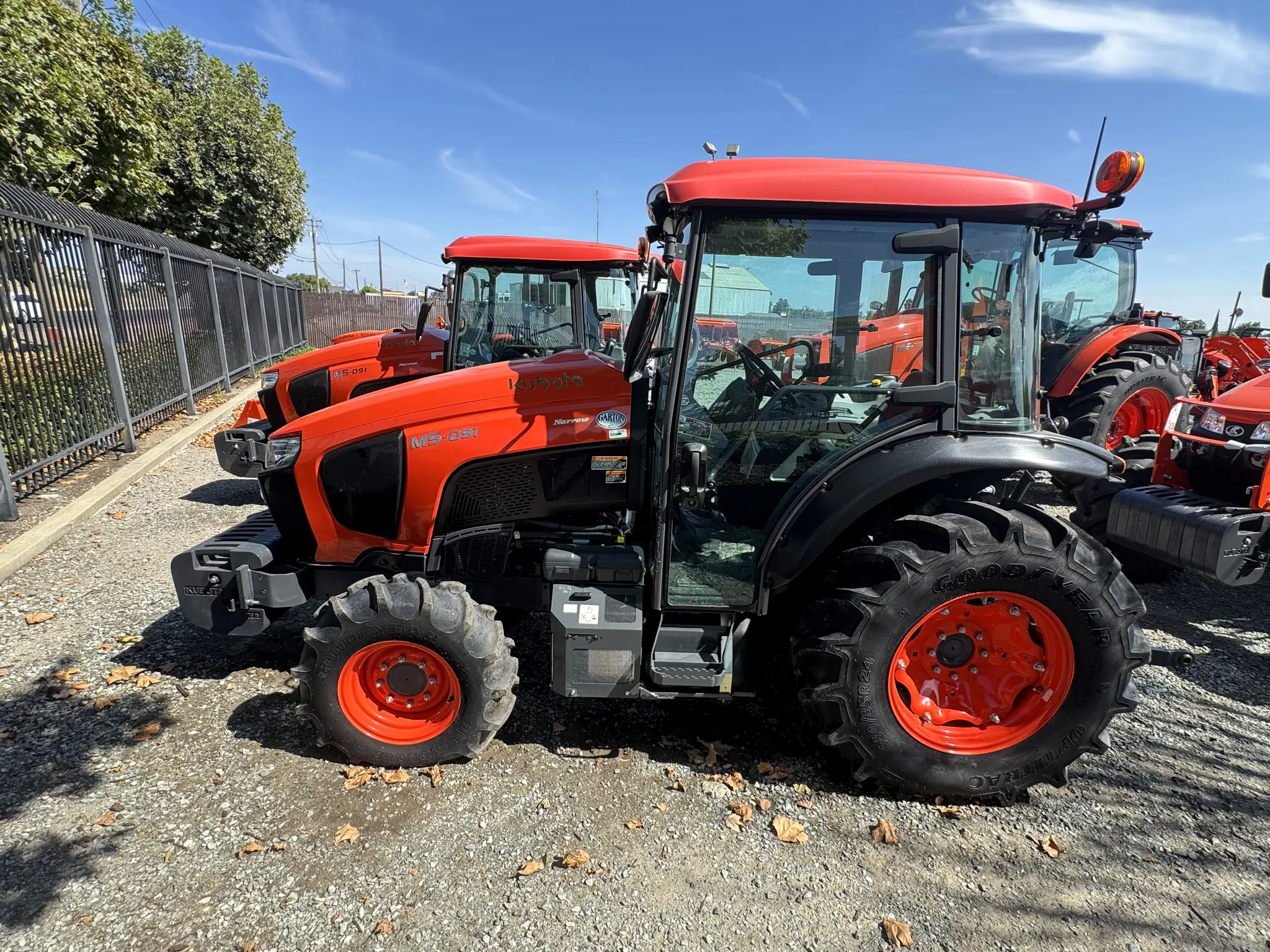 Actual stock photo of Kubota M5N-091HDC12, stock 013836