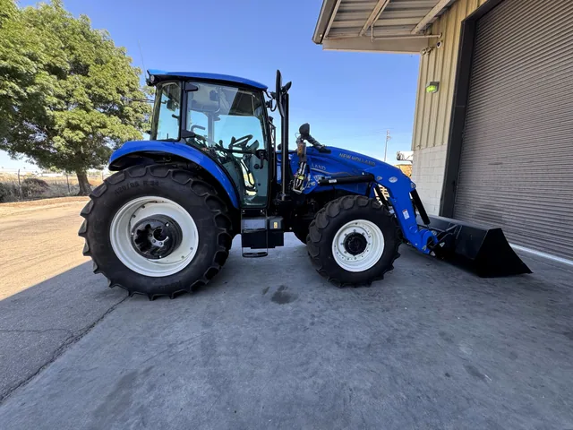 Actual stock photo 2 of New Holland POWERSTAR120, stock 027355