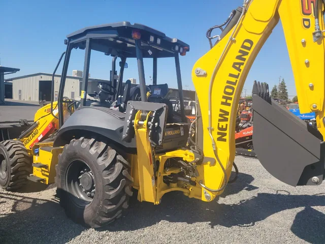 Actual stock photo 2 of 2025 New Holland B95D, stock 023619