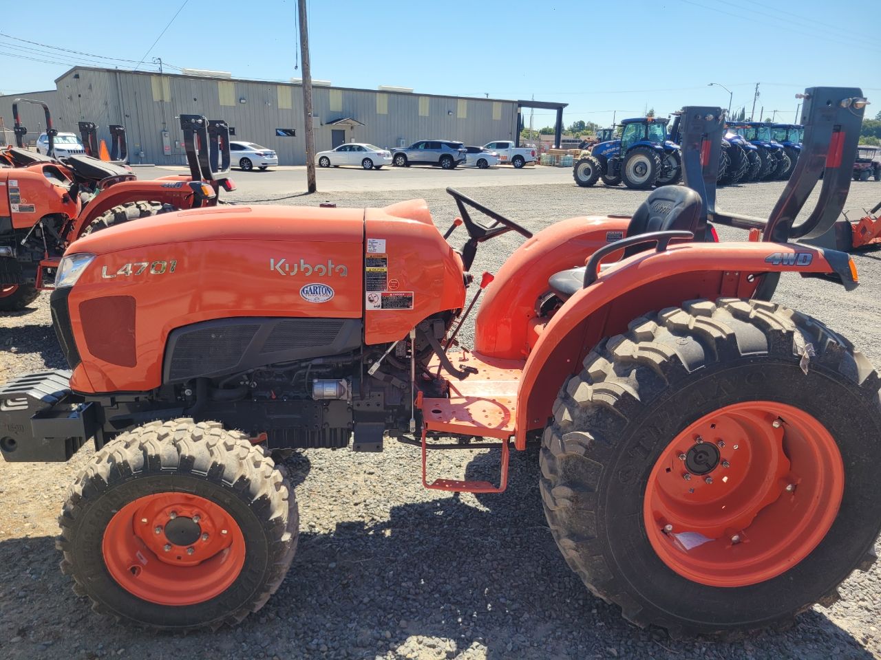 Actual stock photo of Kubota L4701DT, stock 026505